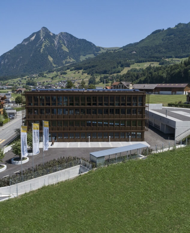 Aussen-bearbeitet-1025-633x775