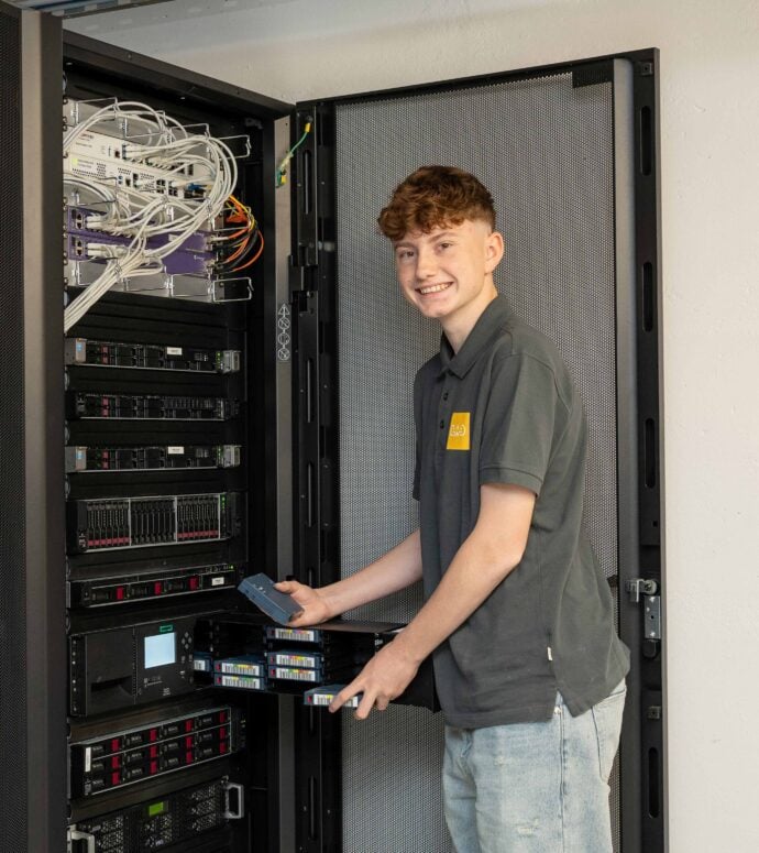 EWO04649_zugeschnitten_k-690x775