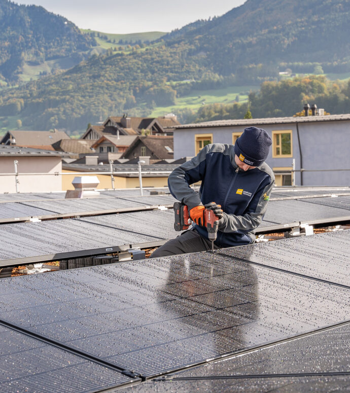 EWO07368_k-2-690x775